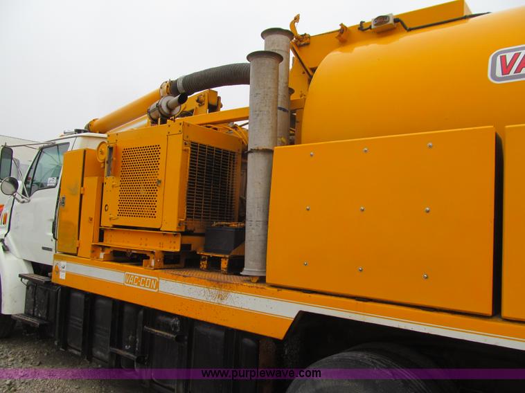 image for item L1976 2001 Sterling L7500 vacuum truck