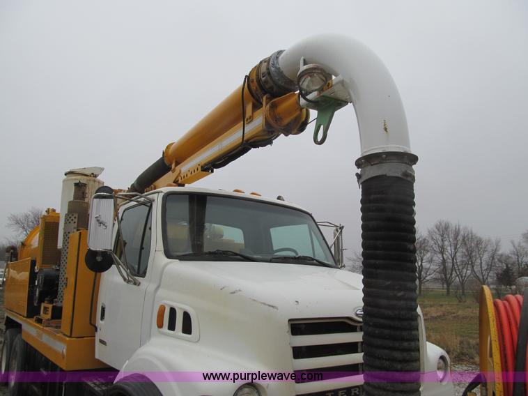 image for item L1976 2001 Sterling L7500 vacuum truck