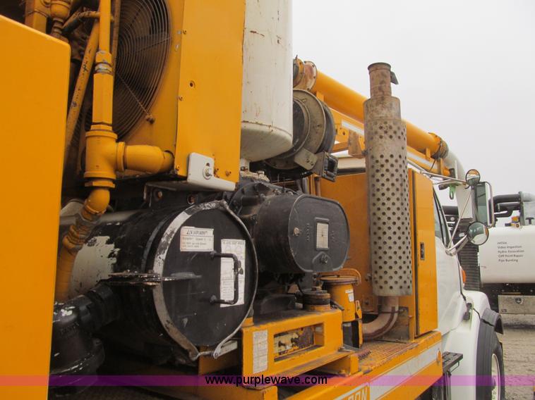 image for item L1976 2001 Sterling L7500 vacuum truck