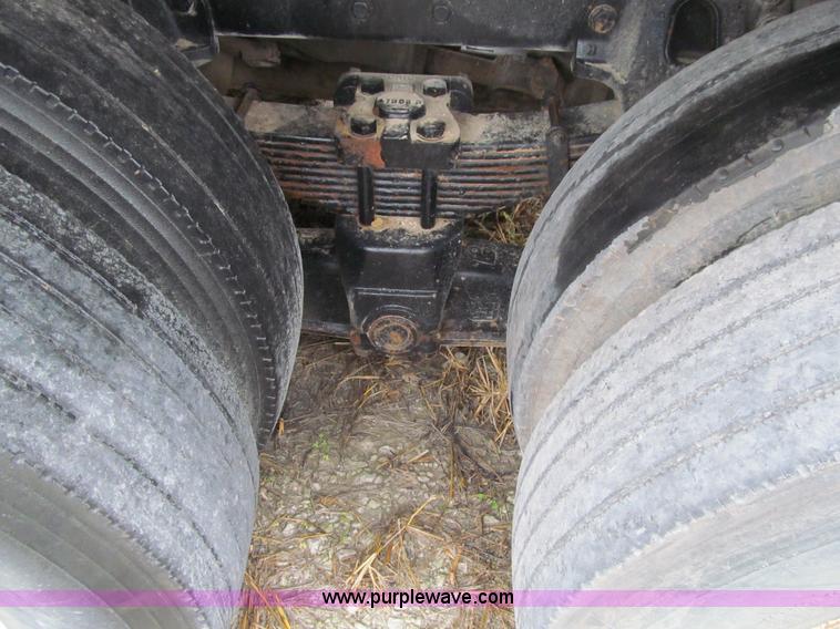 image for item L1976 2001 Sterling L7500 vacuum truck