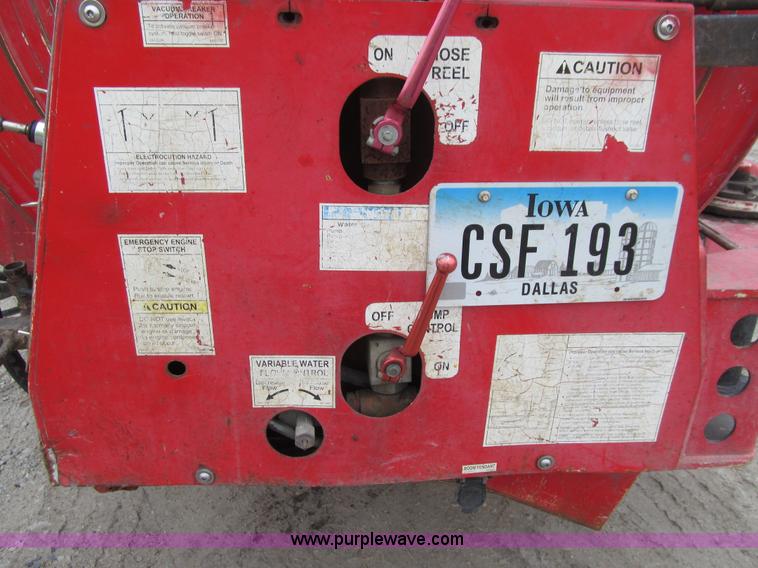 image for item L1977 2006 Peterbilt 335 vacuum truck