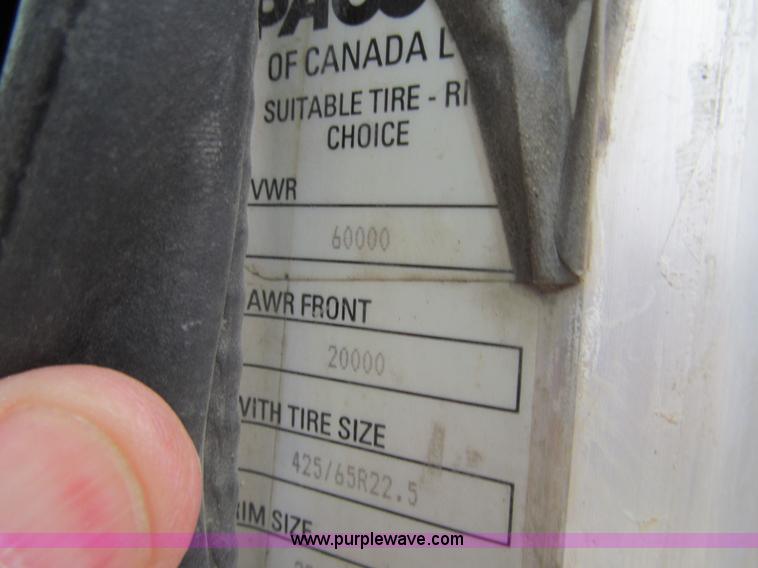 image for item L1977 2006 Peterbilt 335 vacuum truck