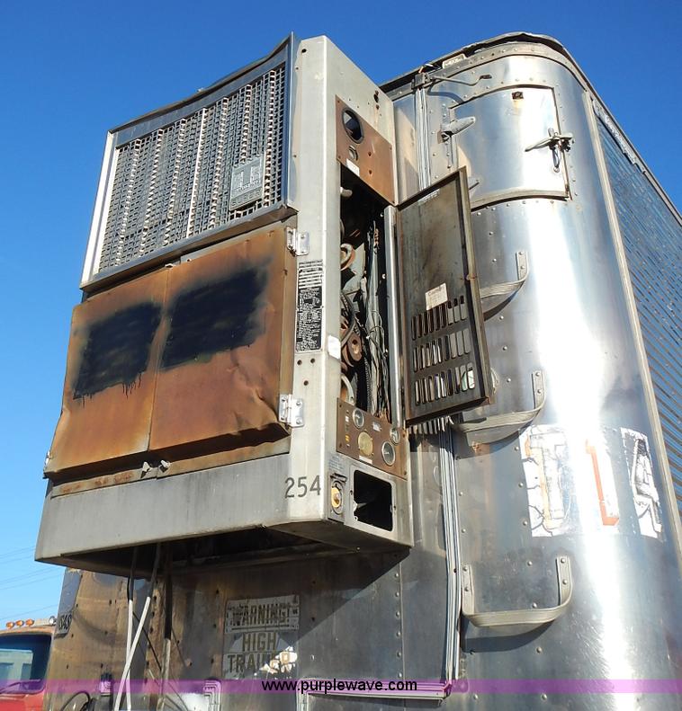 image for item L3607 1971 Great Dane 20TZL40 dry van trailer