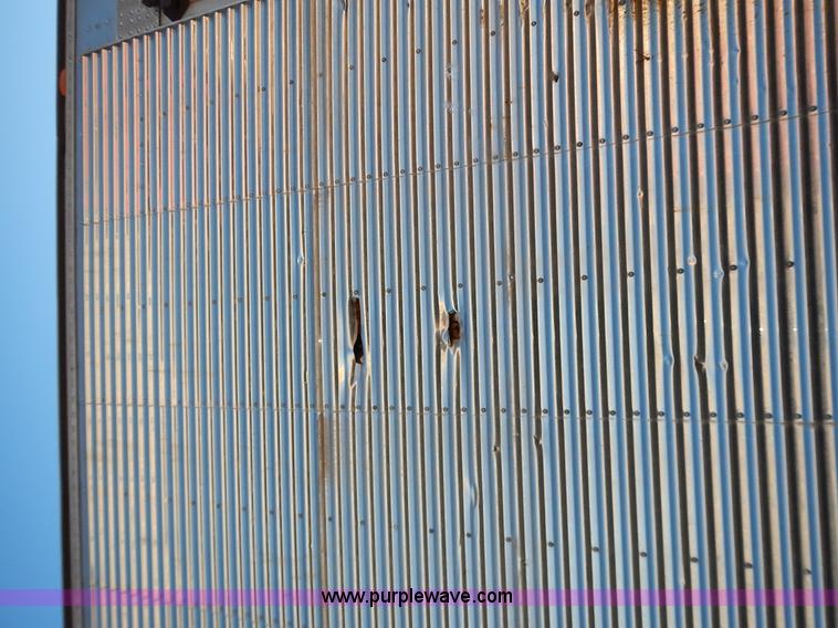 image for item L3607 1971 Great Dane 20TZL40 dry van trailer