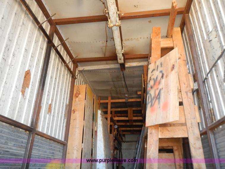 image for item L3607 1971 Great Dane 20TZL40 dry van trailer