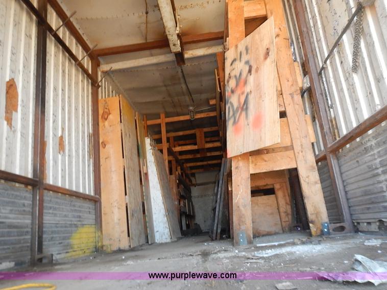 image for item L3607 1971 Great Dane 20TZL40 dry van trailer