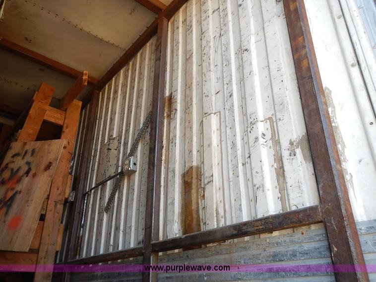 image for item L3607 1971 Great Dane 20TZL40 dry van trailer