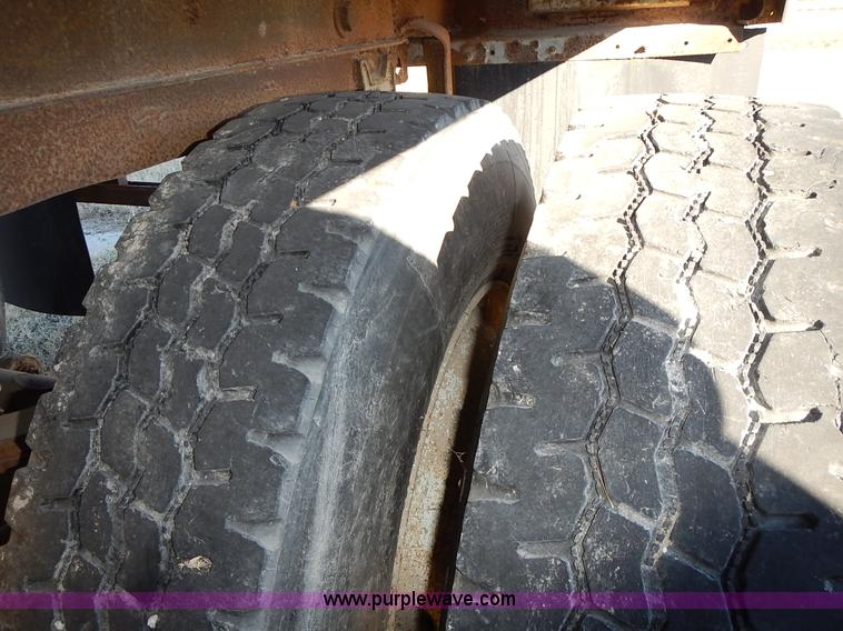 image for item L3607 1971 Great Dane 20TZL40 dry van trailer