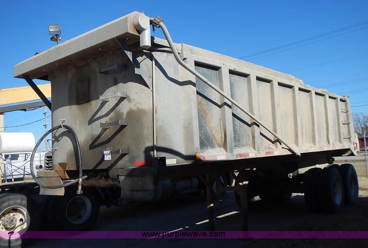 image for item L3624 1998 Hilbilt end dump trailer