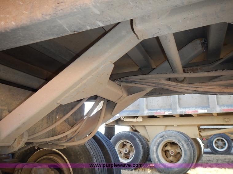 image for item L3624 1998 Hilbilt end dump trailer