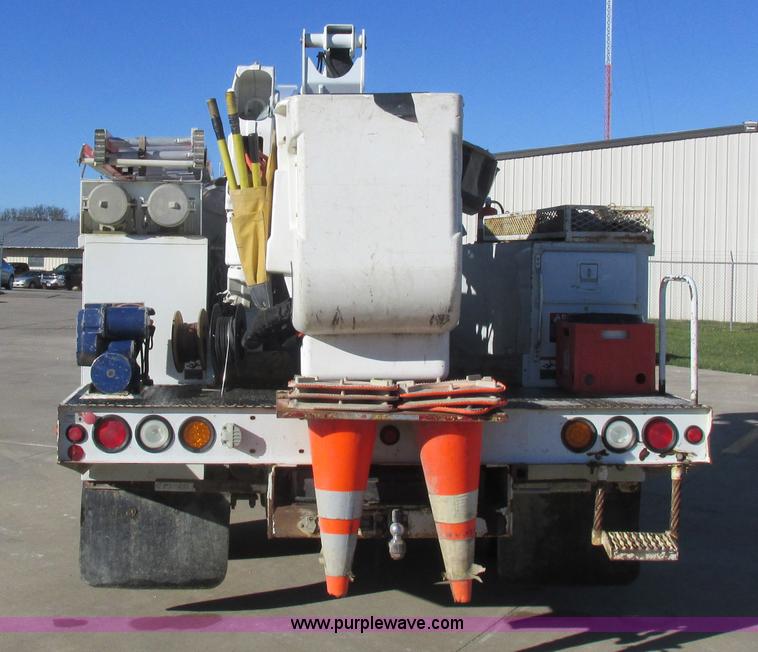 image for item L4161 2009 Dodge Ram 5500 bucket truck