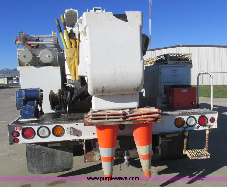 image for item L4161 2009 Dodge Ram 5500 bucket truck