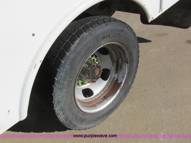 image for item L4161 2009 Dodge Ram 5500 bucket truck