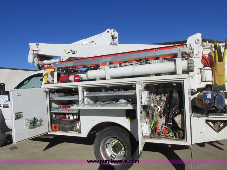 image for item L4161 2009 Dodge Ram 5500 bucket truck
