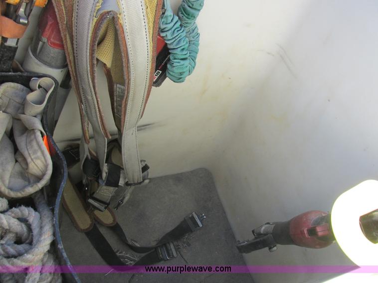 image for item L4161 2009 Dodge Ram 5500 bucket truck