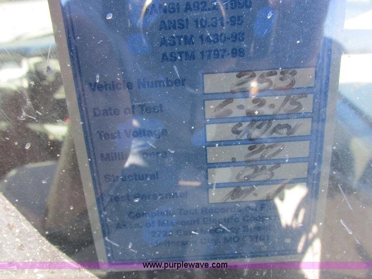 image for item L4161 2009 Dodge Ram 5500 bucket truck