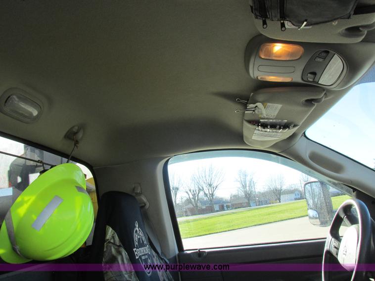 image for item L4161 2009 Dodge Ram 5500 bucket truck