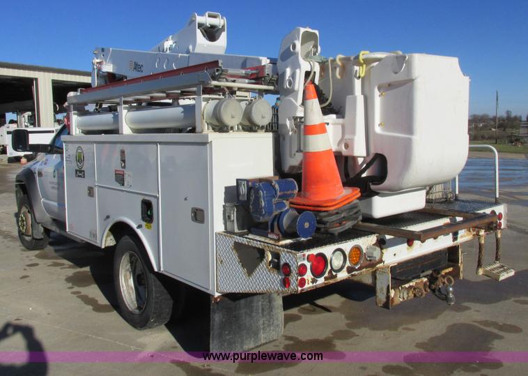image for item L4162 2009 Dodge Ram 5500 bucket truck