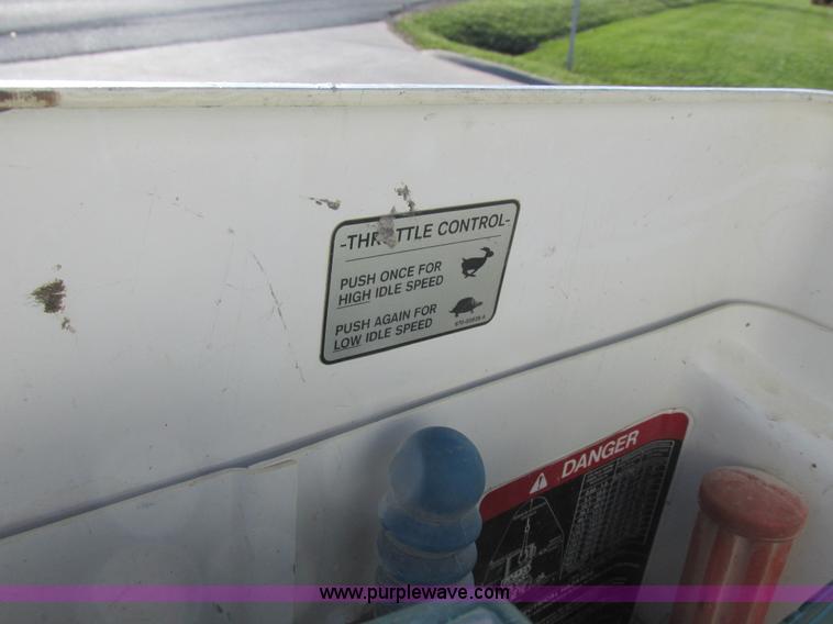 image for item L4162 2009 Dodge Ram 5500 bucket truck