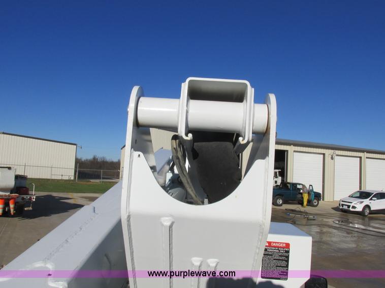 image for item L4162 2009 Dodge Ram 5500 bucket truck