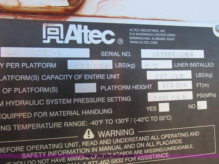 image for item L4162 2009 Dodge Ram 5500 bucket truck