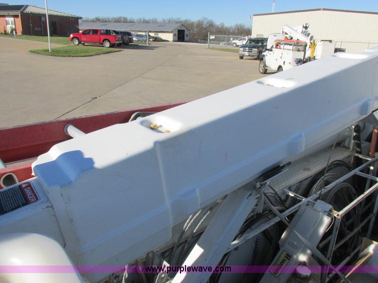 image for item L4162 2009 Dodge Ram 5500 bucket truck