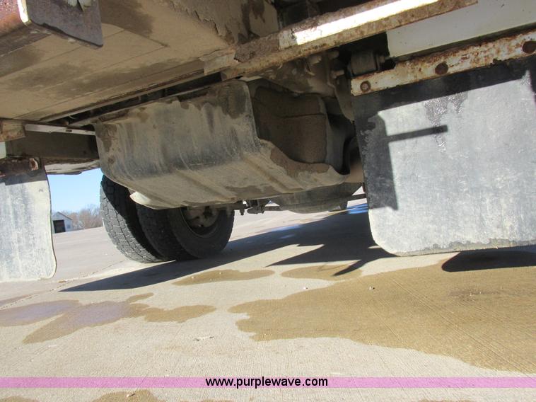 image for item L4162 2009 Dodge Ram 5500 bucket truck