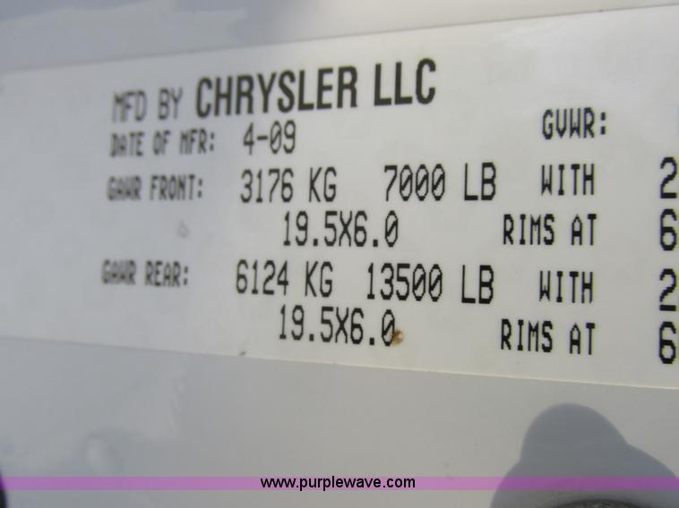 image for item L4162 2009 Dodge Ram 5500 bucket truck