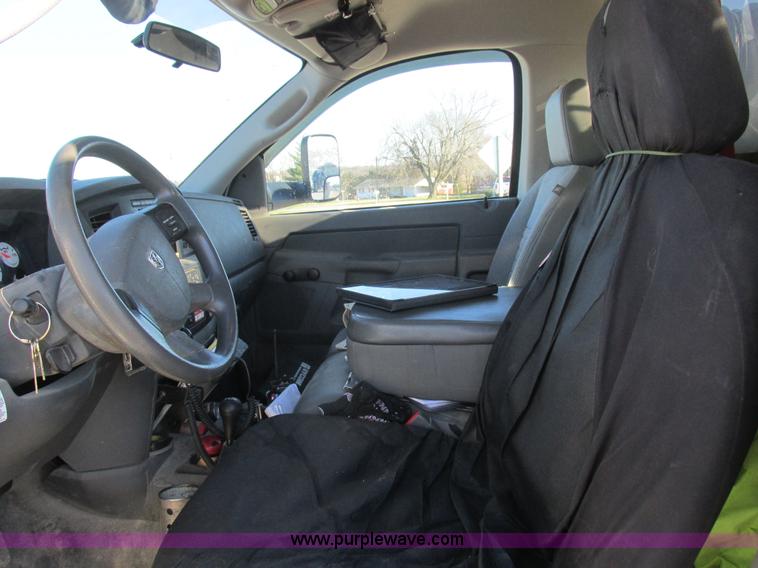 image for item L4162 2009 Dodge Ram 5500 bucket truck