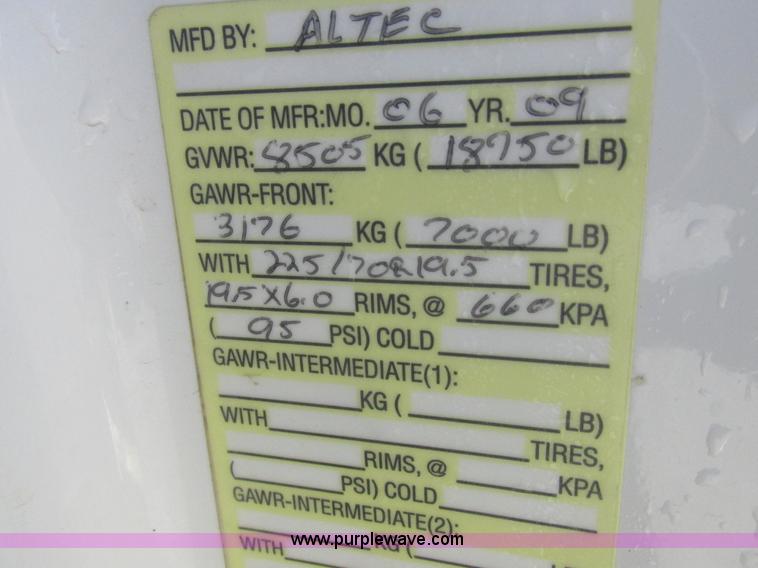 image for item L4162 2009 Dodge Ram 5500 bucket truck