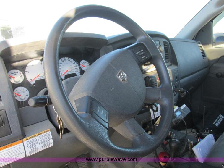image for item L4162 2009 Dodge Ram 5500 bucket truck