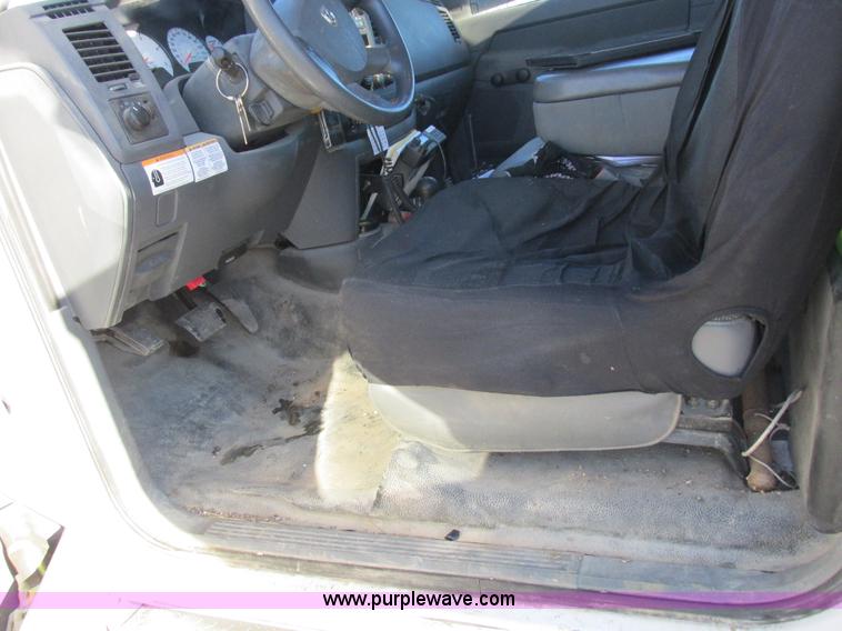 image for item L4162 2009 Dodge Ram 5500 bucket truck