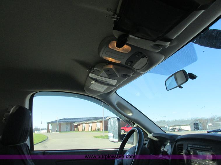 image for item L4162 2009 Dodge Ram 5500 bucket truck