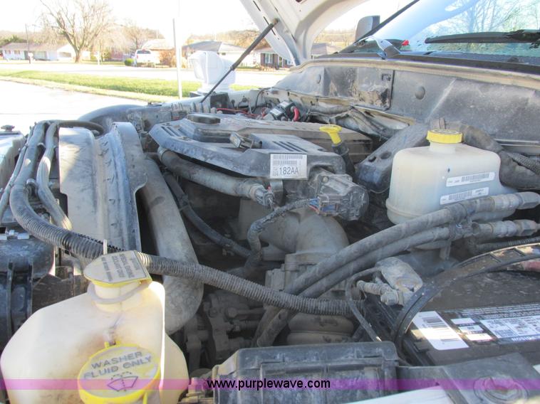 image for item L4162 2009 Dodge Ram 5500 bucket truck