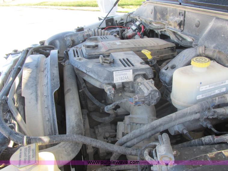 image for item L4162 2009 Dodge Ram 5500 bucket truck