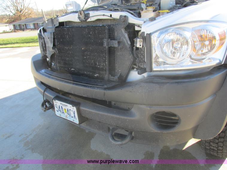 image for item L4162 2009 Dodge Ram 5500 bucket truck