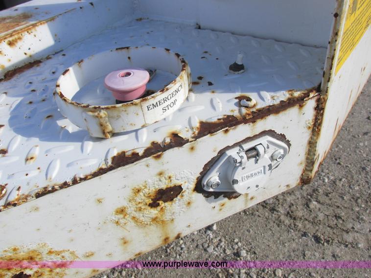 image for item L4222 2007 Freightliner Business Class M2 digger derrick truck