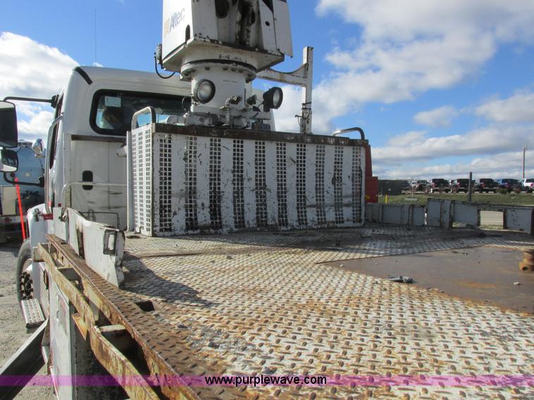 image for item L4222 2007 Freightliner Business Class M2 digger derrick truck