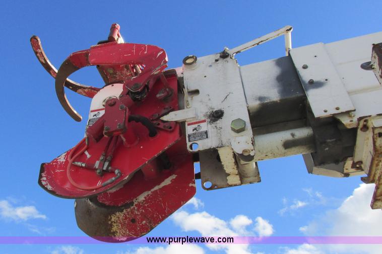 image for item L4222 2007 Freightliner Business Class M2 digger derrick truck