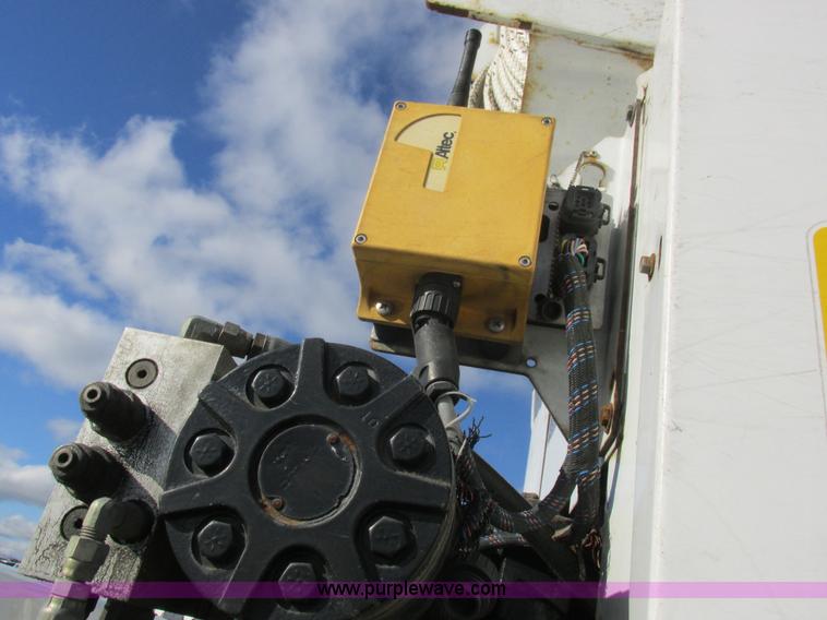 image for item L4222 2007 Freightliner Business Class M2 digger derrick truck