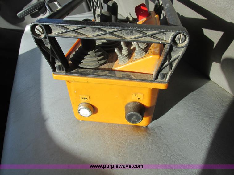 image for item L4222 2007 Freightliner Business Class M2 digger derrick truck