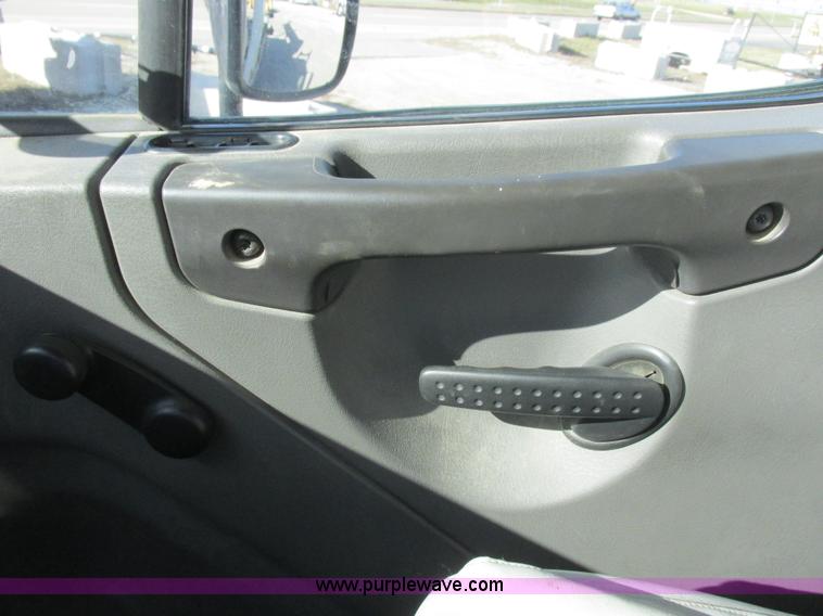 image for item L4222 2007 Freightliner Business Class M2 digger derrick truck