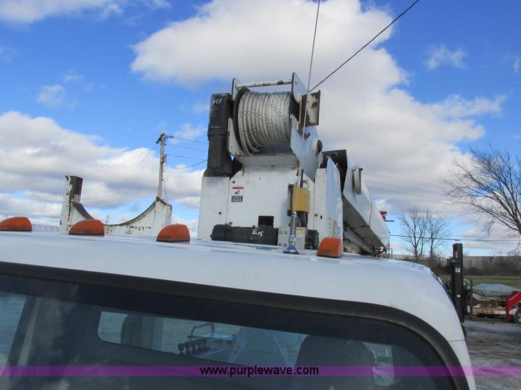 image for item L4222 2007 Freightliner Business Class M2 digger derrick truck