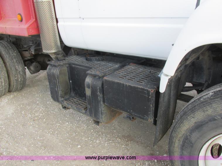 image for item L4224 1995 GMC TopKick dump truck