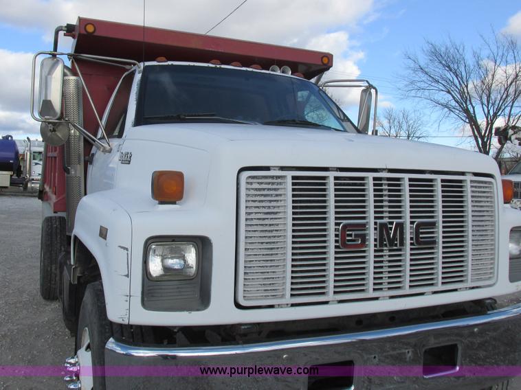 image for item L4224 1995 GMC TopKick dump truck