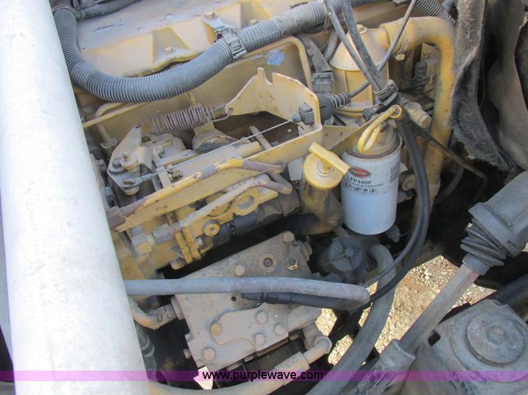 image for item L4224 1995 GMC TopKick dump truck