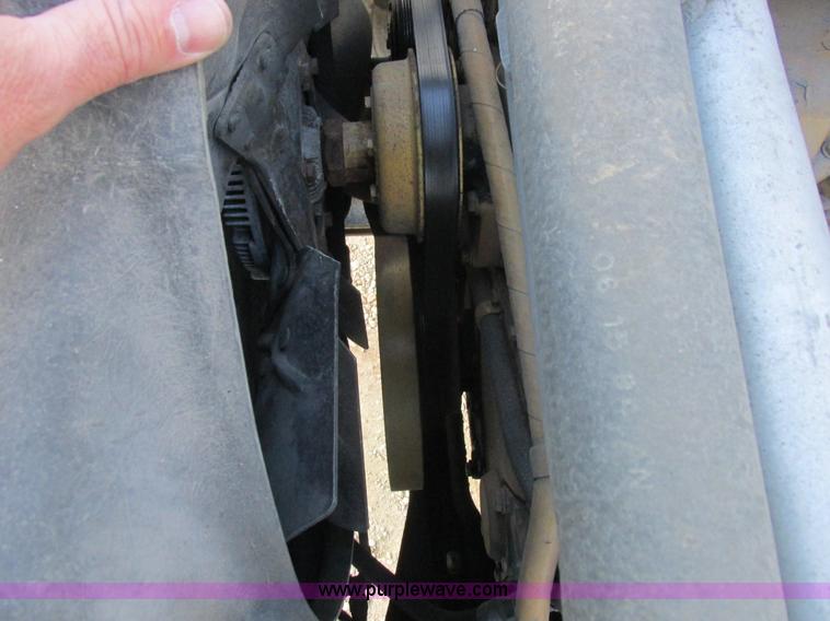 image for item L4224 1995 GMC TopKick dump truck