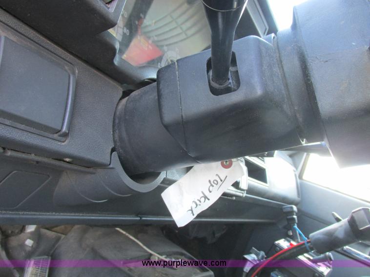 image for item L4224 1995 GMC TopKick dump truck