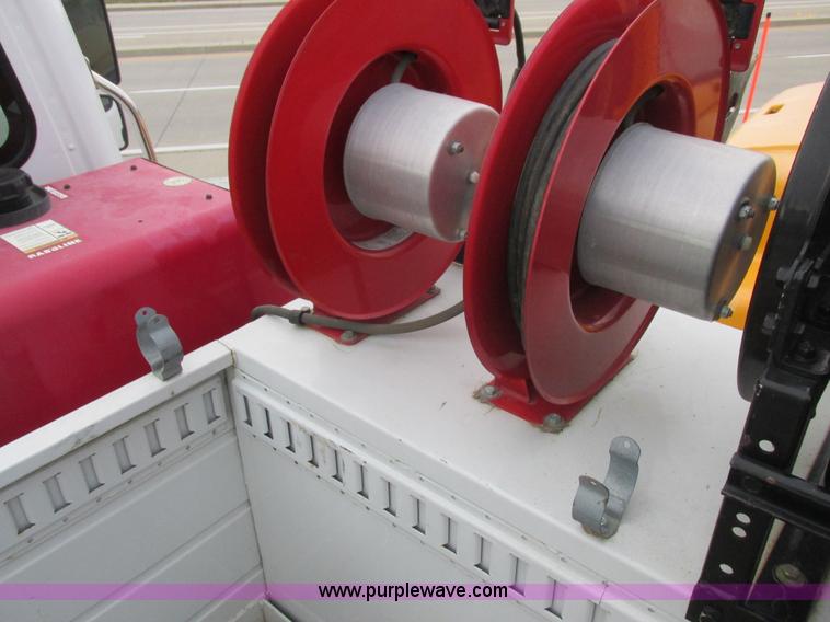 image for item L4230 2007 Freightliner Business Class M2 service truck