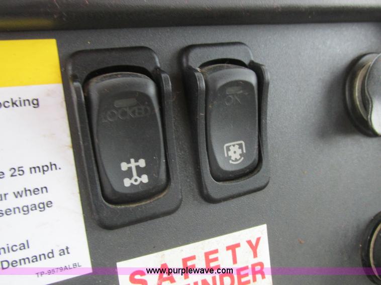 image for item L4230 2007 Freightliner Business Class M2 service truck